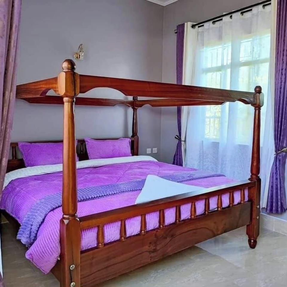 Executive Double Room | Individually decorated, individually furnished, free WiFi, bed sheets