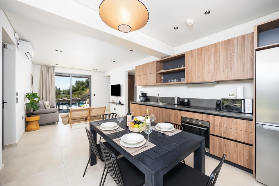 Equipped kitchen