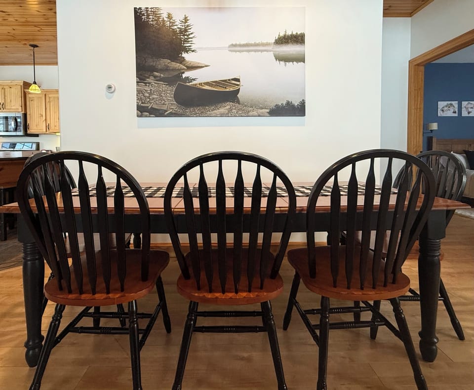 Dining room table