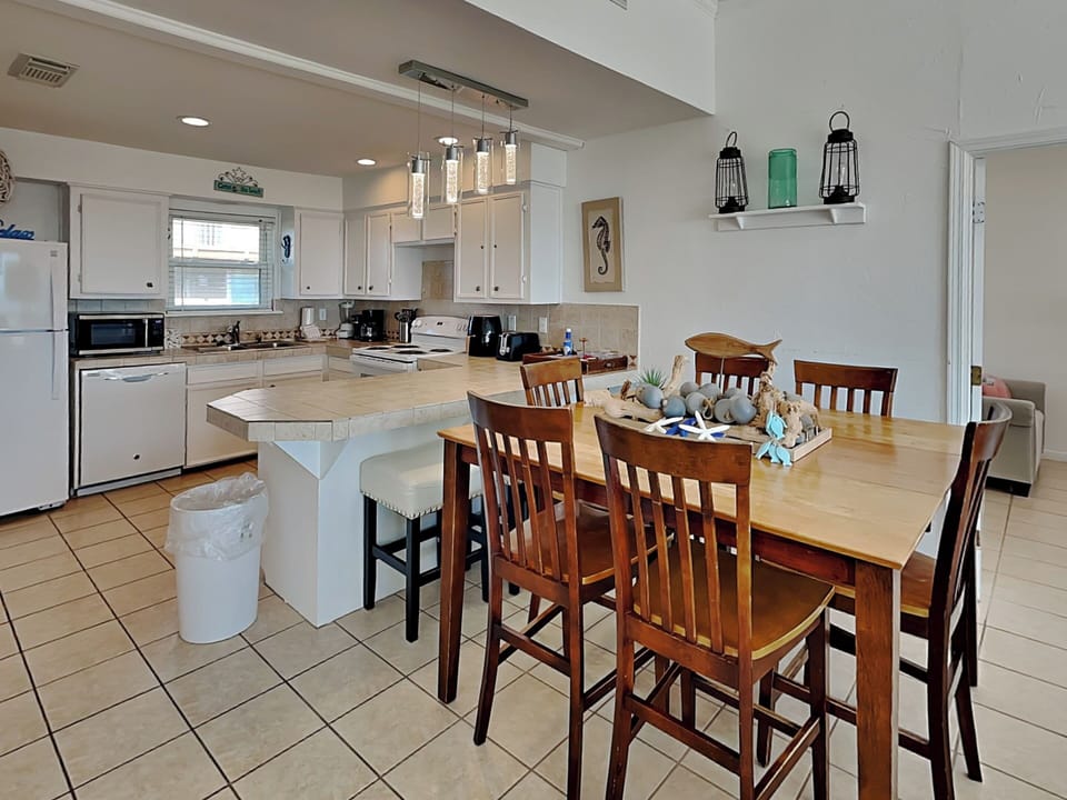 House (3 Bedrooms) | Property amenity