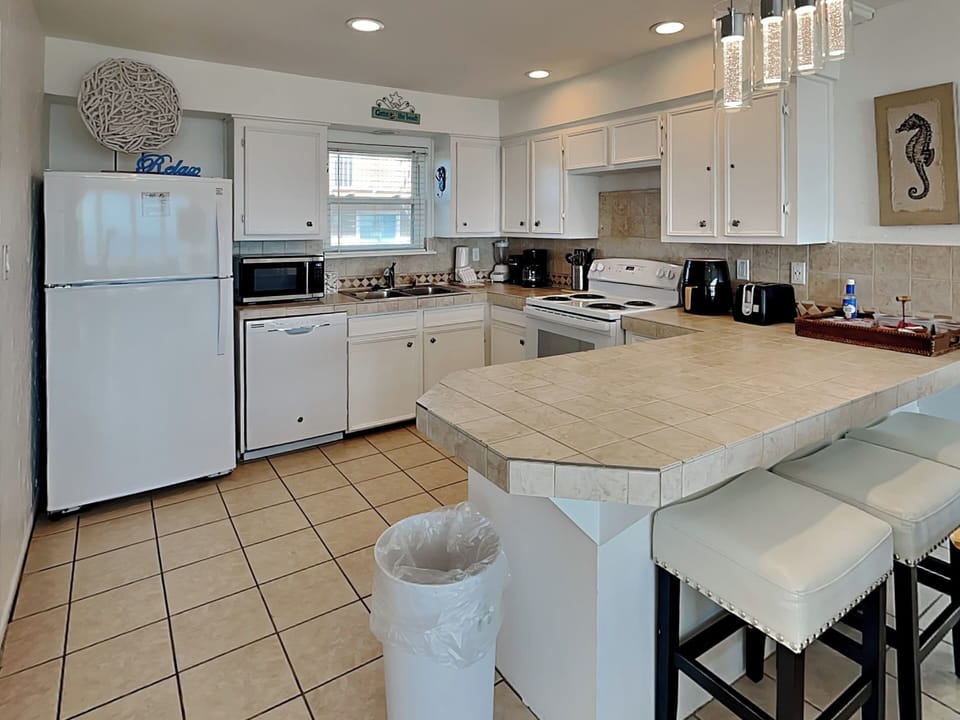 House (3 Bedrooms) | Property amenity