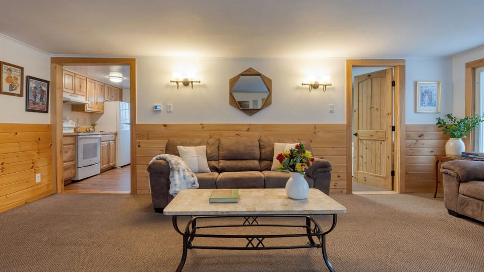 House (1 Bedroom) | Interior