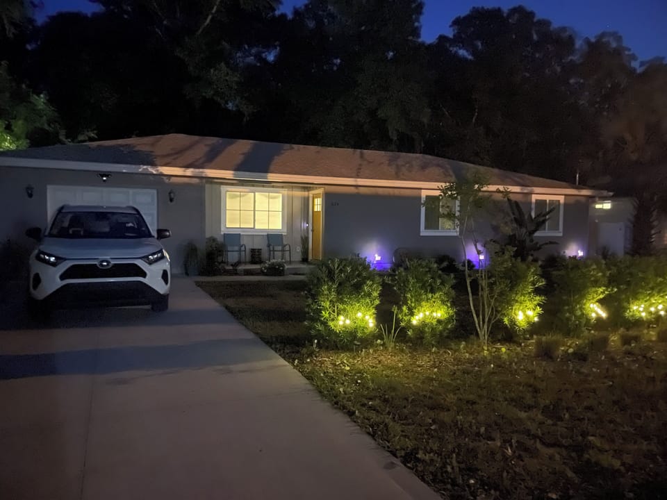 Driveway and Free parking