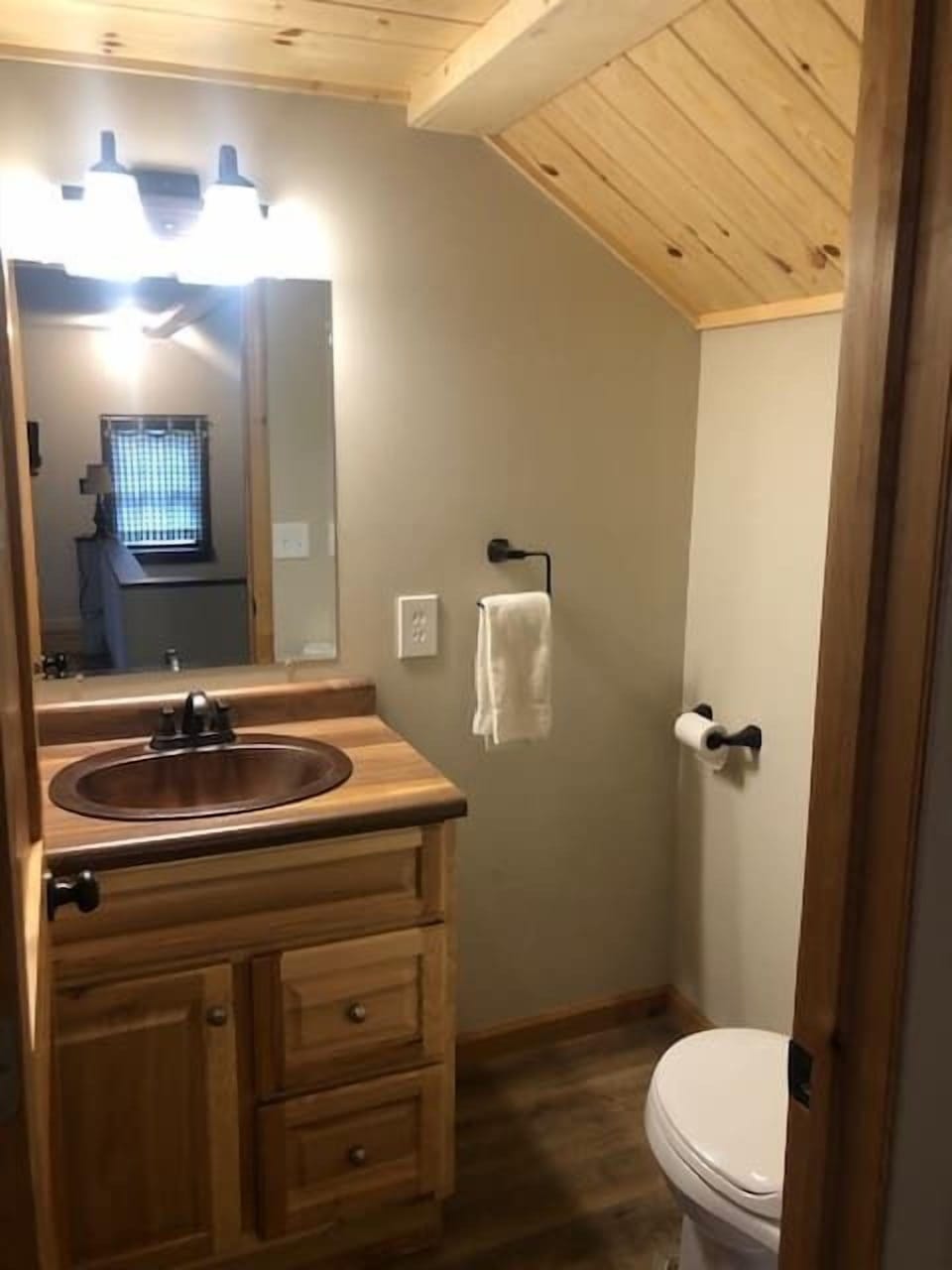 Gresham Shores - Big Dipper - PET Friendly House in Wisconsin