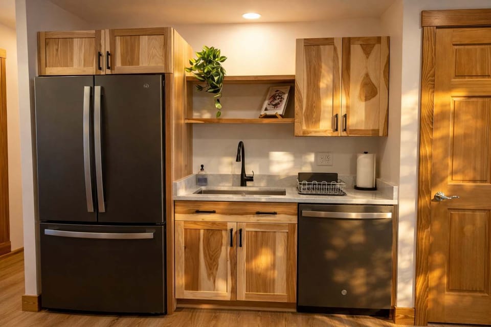 House, Multiple Beds, Kitchen (Moss Lake Lookout) | Private kitchen