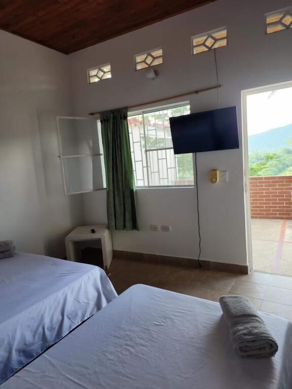 Family Room, Balcony | WiFi (free)