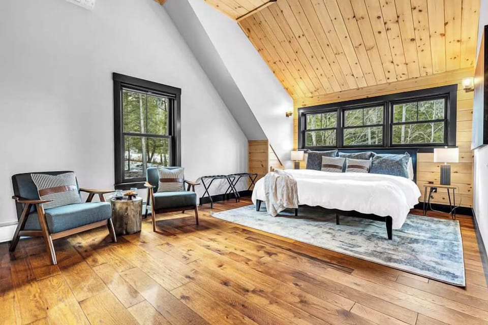 Skyline Lodge (2465)