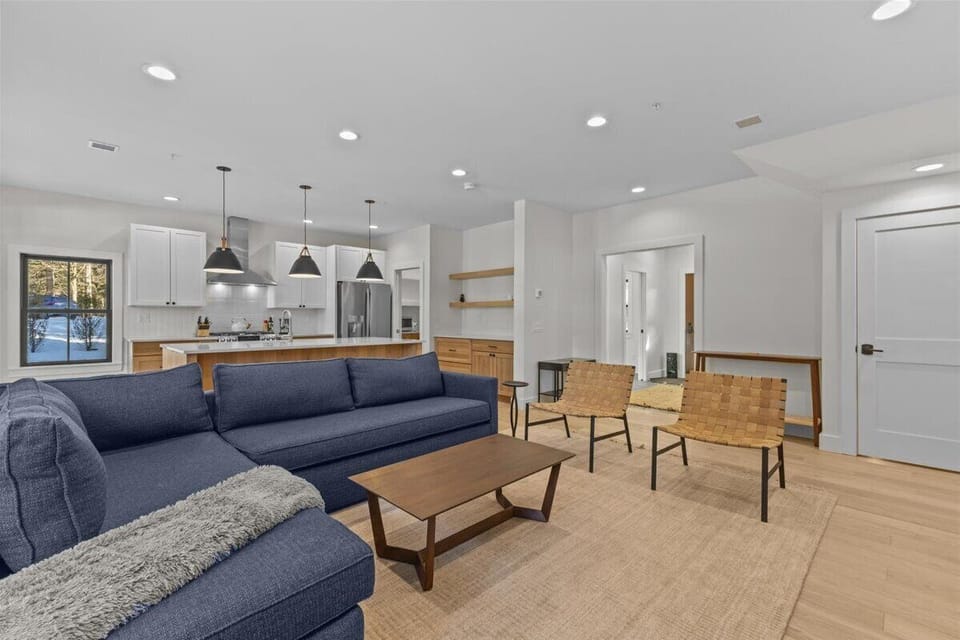 Brand-New, Modern Stowe Home  - Prime Location! (7012)
