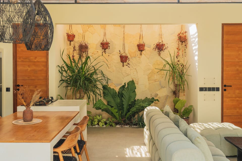 Deluxe Villa, 2 Bedrooms, Private Pool, Pool View | Dining room