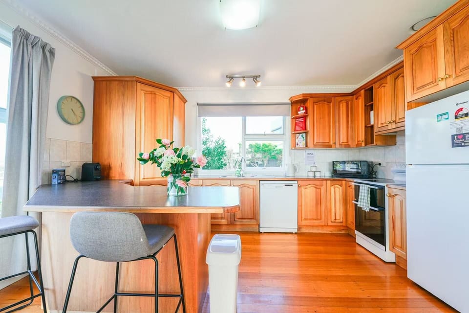 House, Garden View | Private kitchen