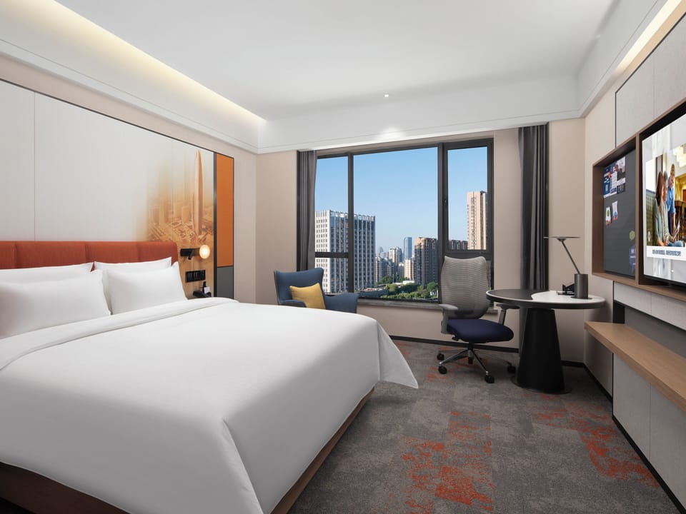 Standard Double or Twin Room, City View | Desk, free WiFi