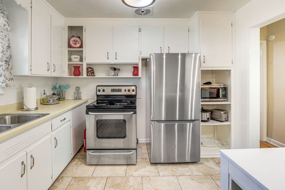 Kitchen | Cooking Basics | Drip & Keurig Coffee Makers | Dishwasher