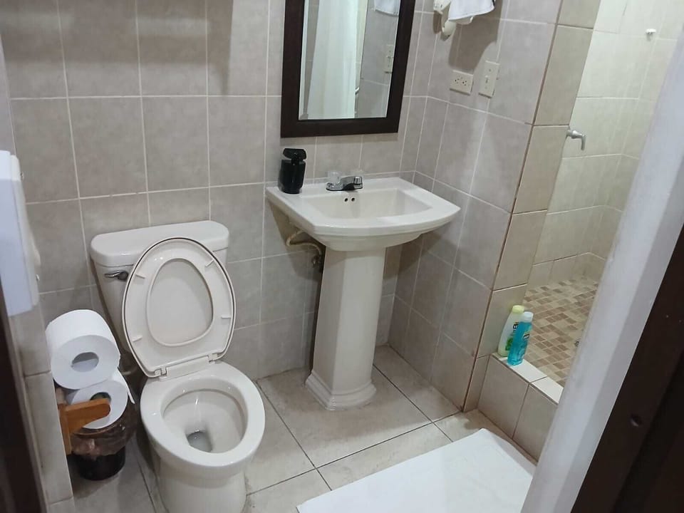 Comfort Studio, Balcony | Bathroom | Shower, towels, toilet paper