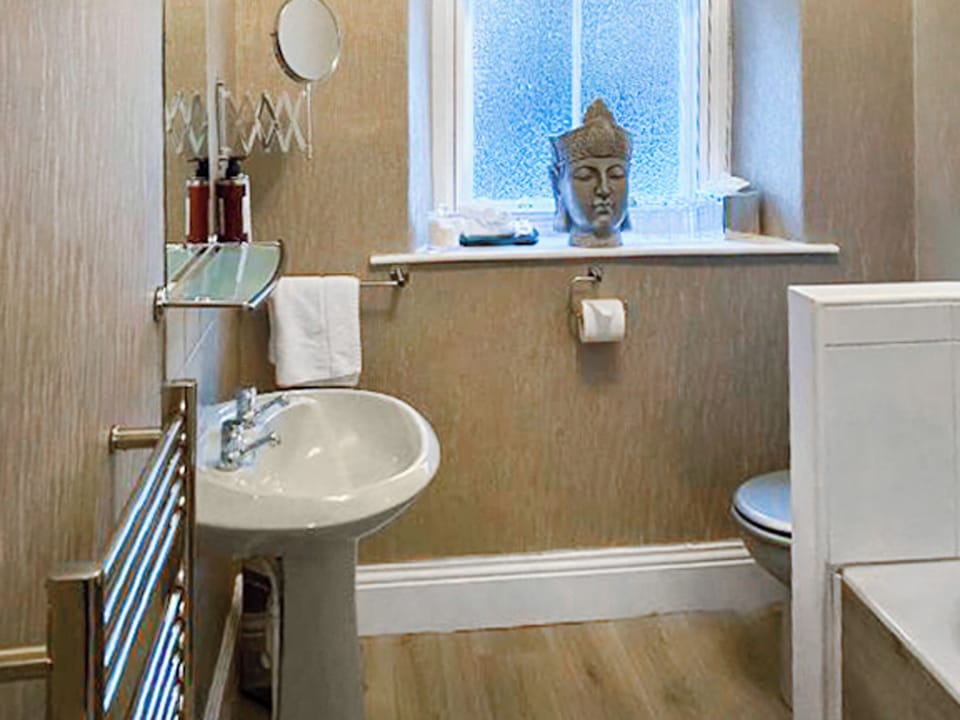 Bathroom | Merewyke Boutique Apartment, Bowness-on-Windermere