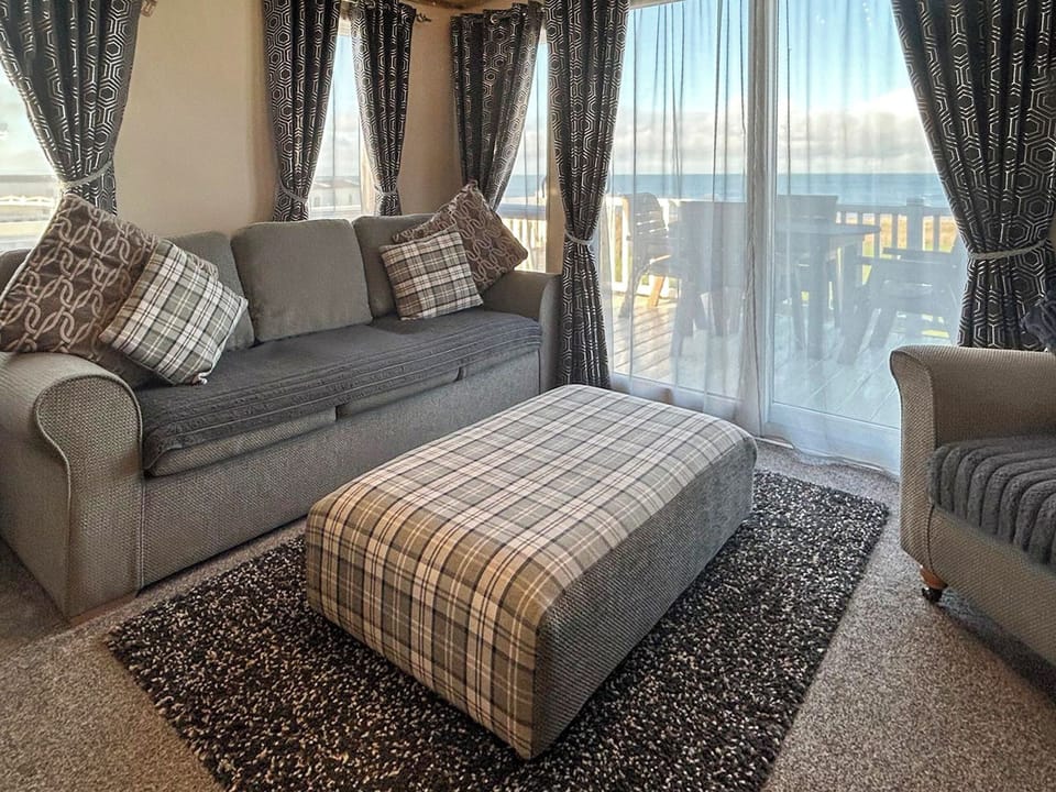 Living area | Millars Caravan, Ayr