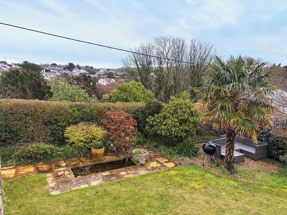 Garden | Cairn Ryan, St Mawes