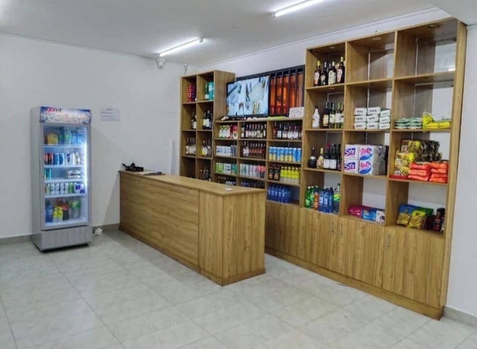 Apartment, 2 Bedrooms, Accessible, Balcony | Gift shop