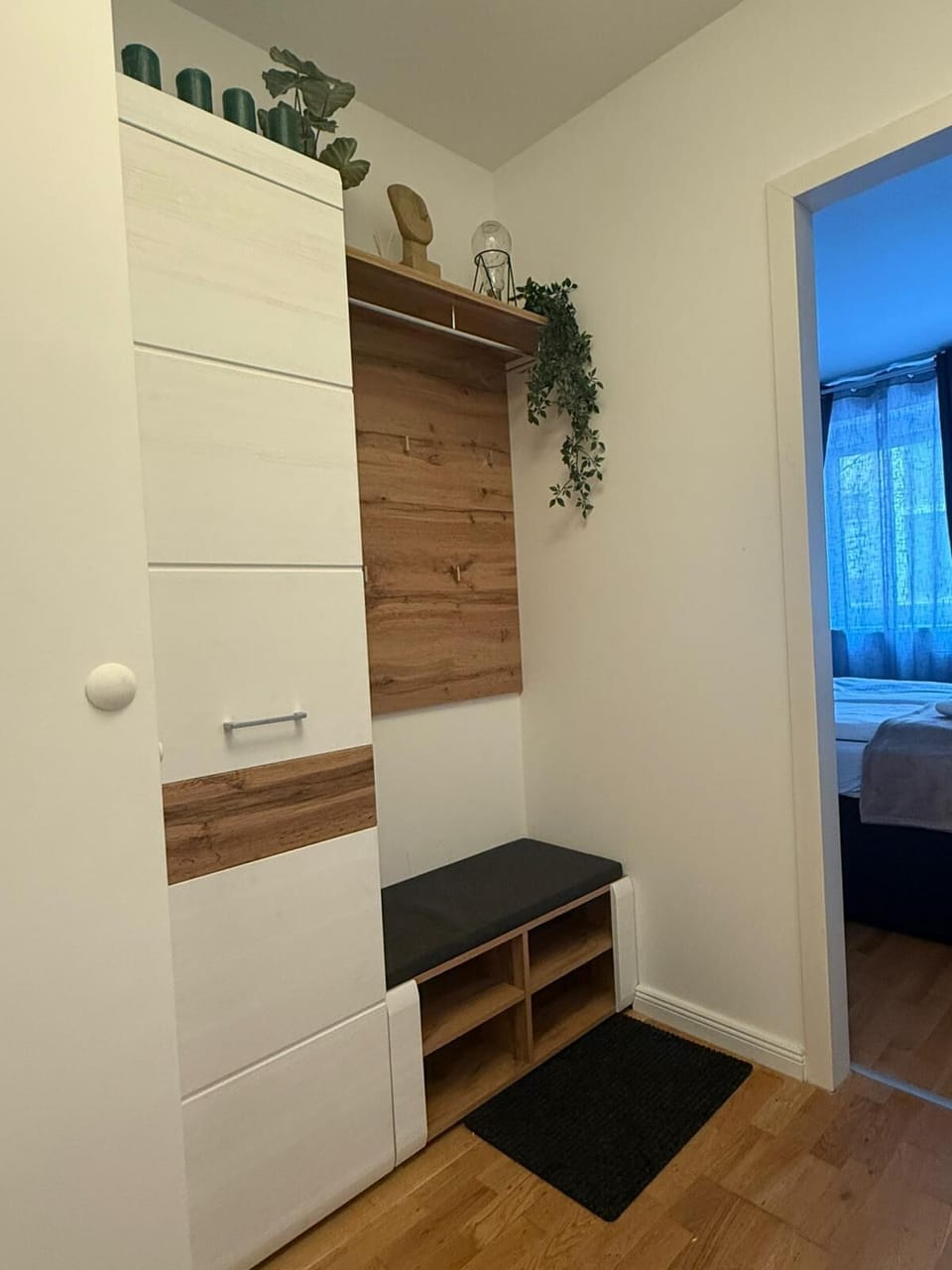 Basic Apartment | Interior