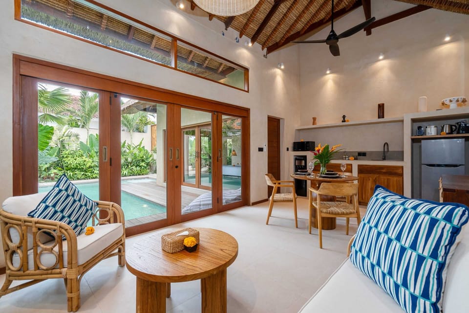 Basic House | Interior