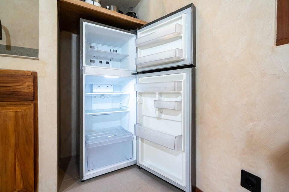 Basic House | Interior