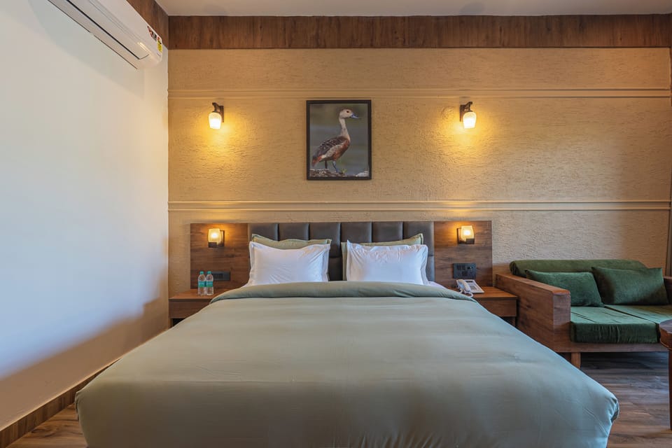 Pool View Cottage with Balcony | WiFi (free)