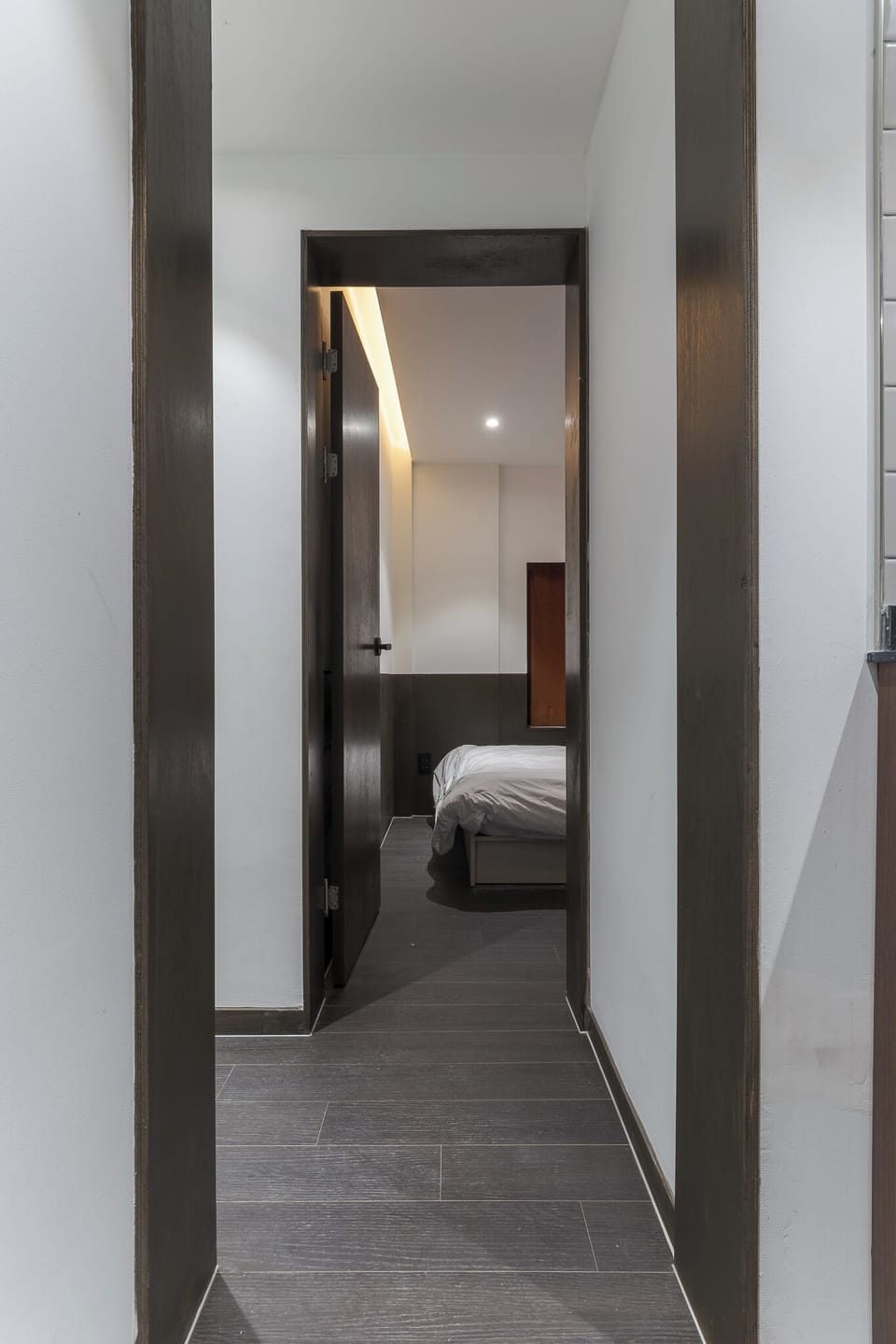 Family Studio Suite, City View | Iron/ironing board, free WiFi