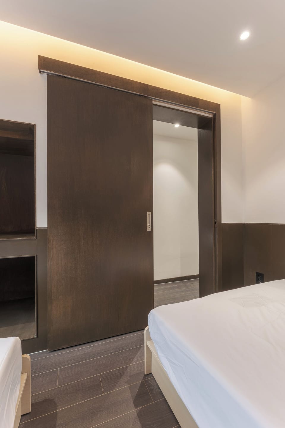 Family Studio Suite, City View | Iron/ironing board, free WiFi