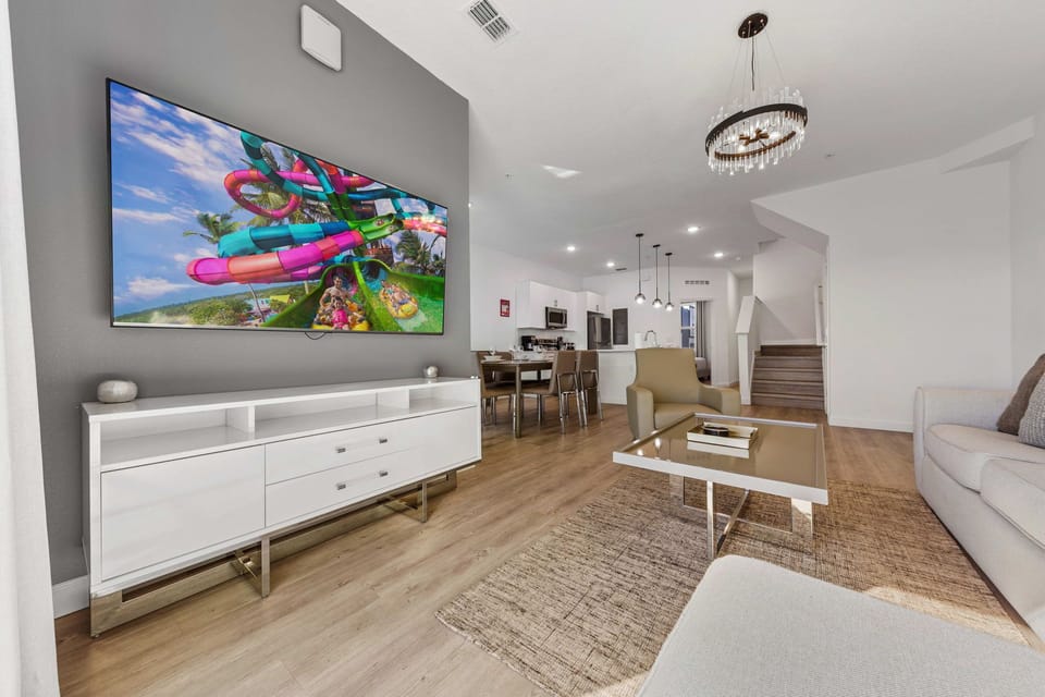 House (6 Bedrooms) | Property amenity