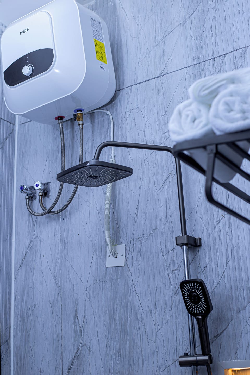 Hand-held showerhead