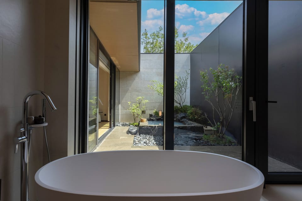 Japanese-style Double Room, 1 Queen Bed, Pets Not Allowed, Courtyard View | Premium bedding, down comforters, minibar (some free items)