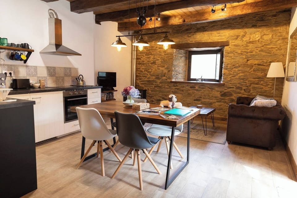 House, 1 Bedroom, Patio, Mountain View | Dining room