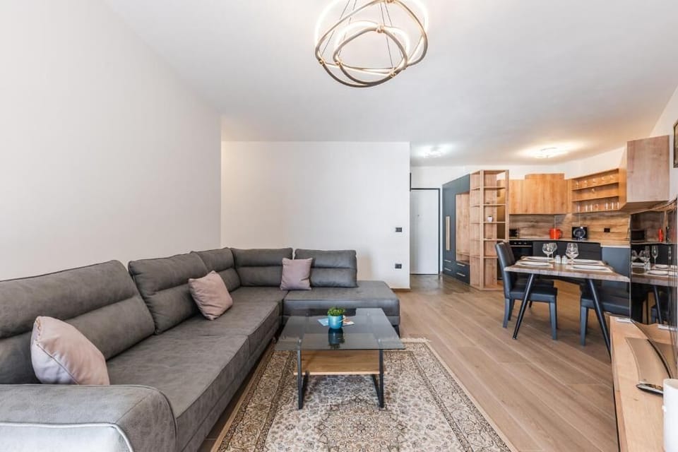 Deluxe Apartment, Sea View | Private kitchen | Espresso maker, coffee/tea maker, electric kettle