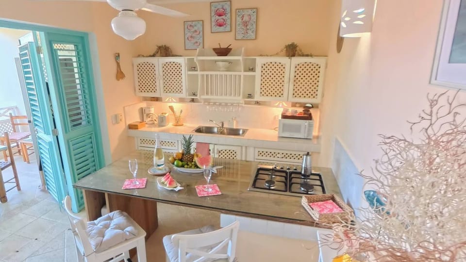 Apartment, 2 Bedrooms, Accessible, Balcony | Dining room