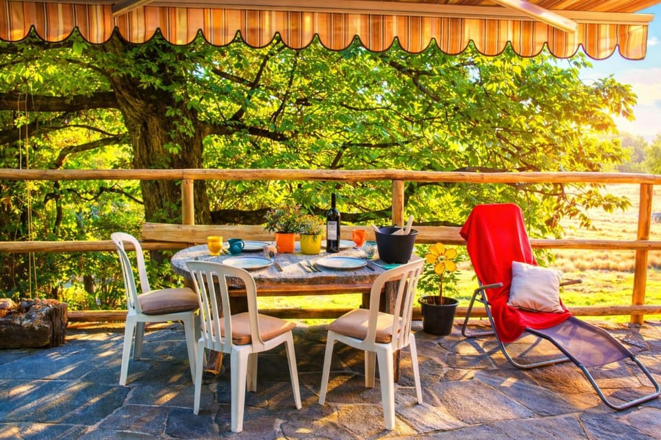 Family Chalet, Multiple Bedrooms, Mountainside (Ca Brunella 2) | Outdoor dining