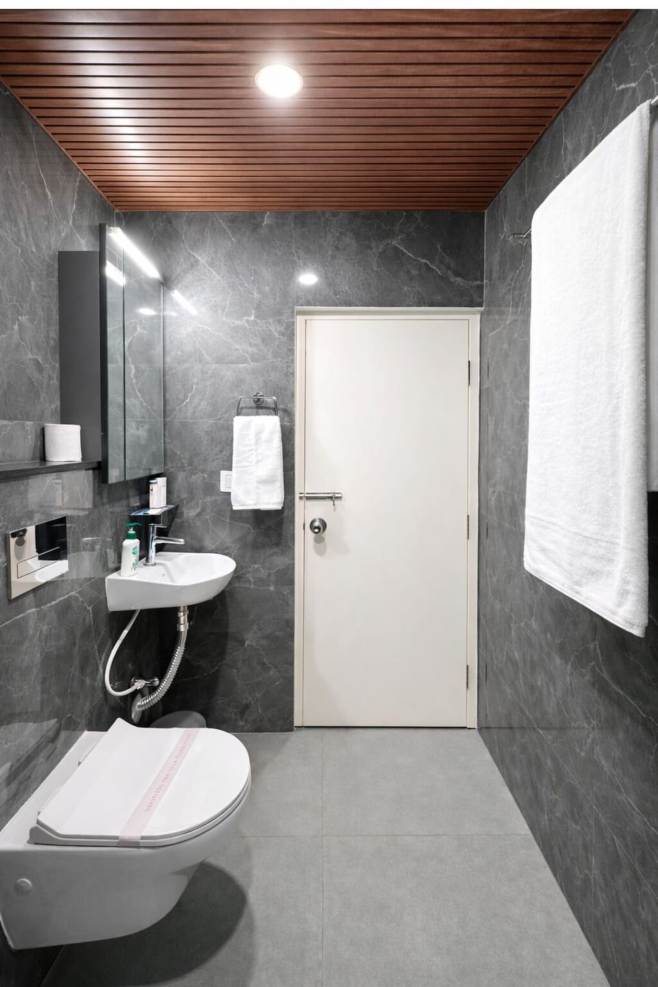Shower, free toiletries, hair dryer, slippers