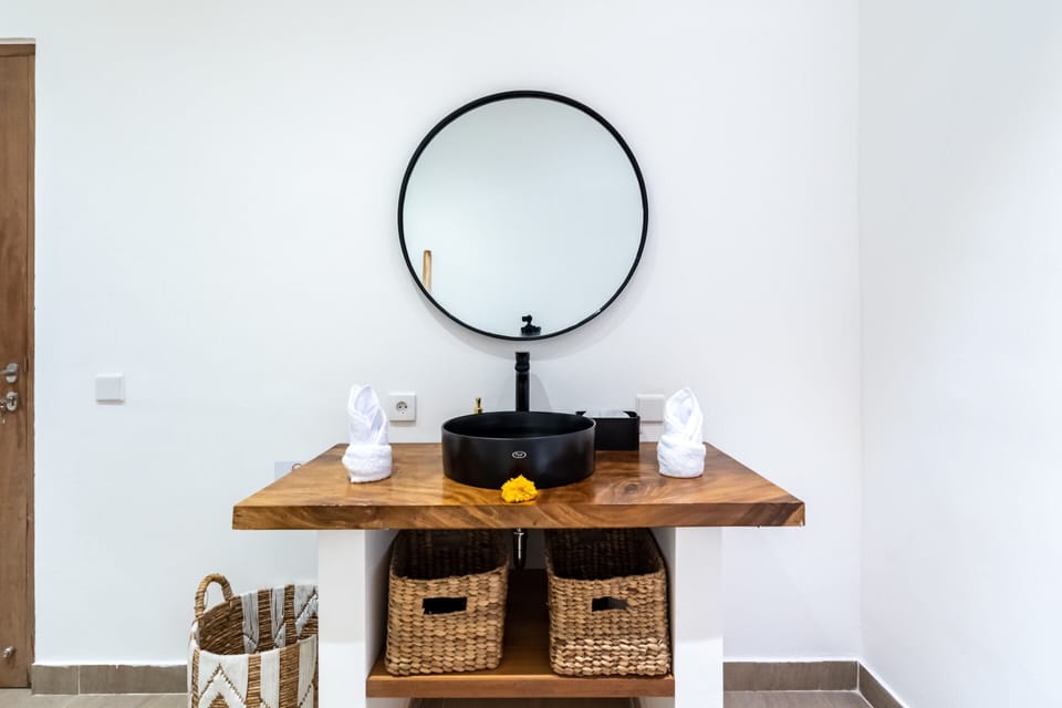 Basic Villa | Interior