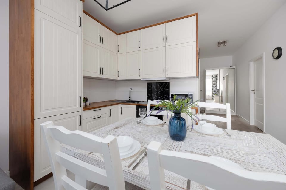 Kitchen and dining area overview.