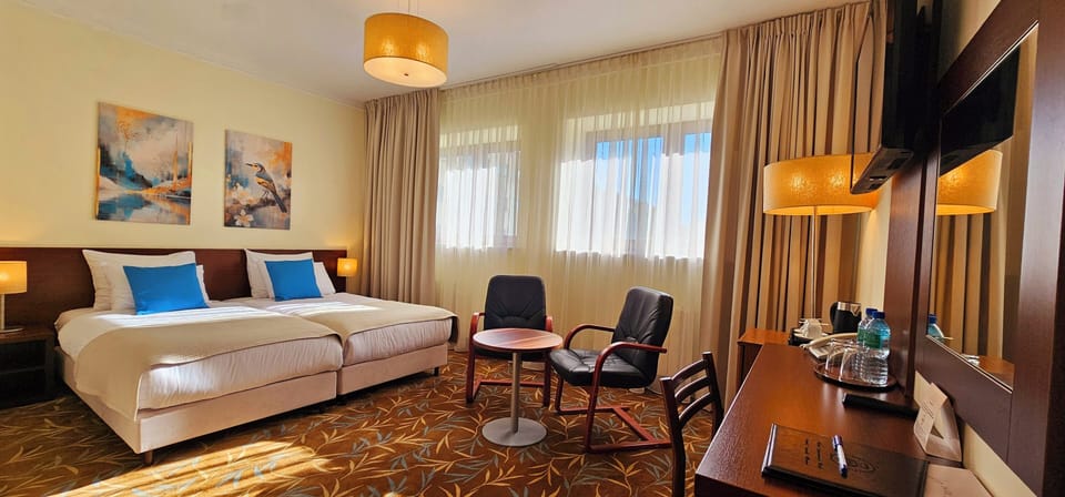 Comfort Twin Room | Individually decorated, desk, laptop workspace, free WiFi