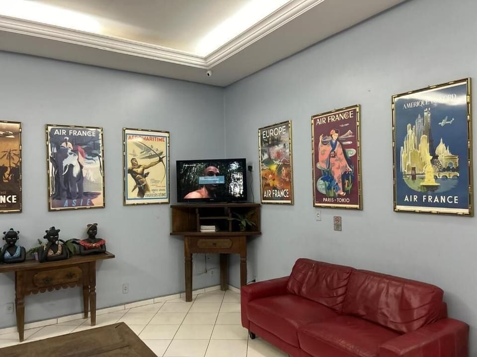 TV