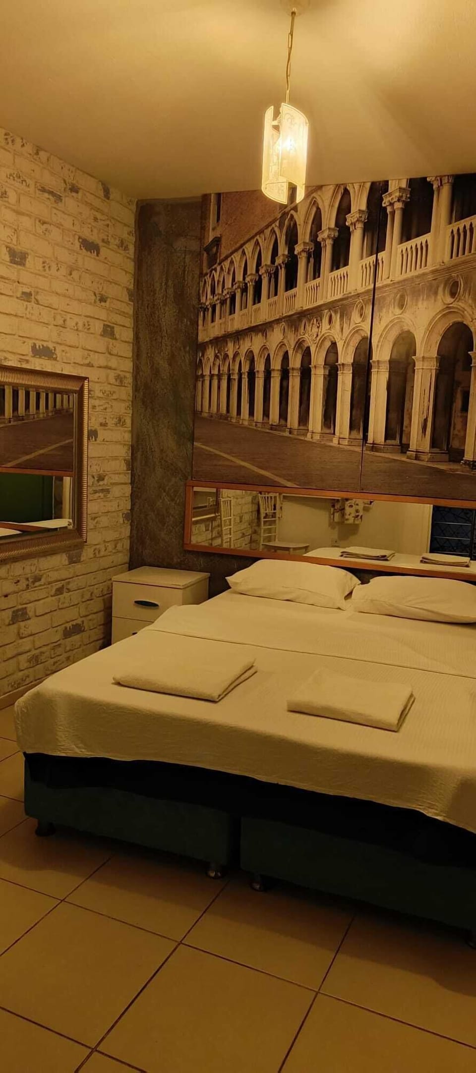 Deluxe Room | Free WiFi