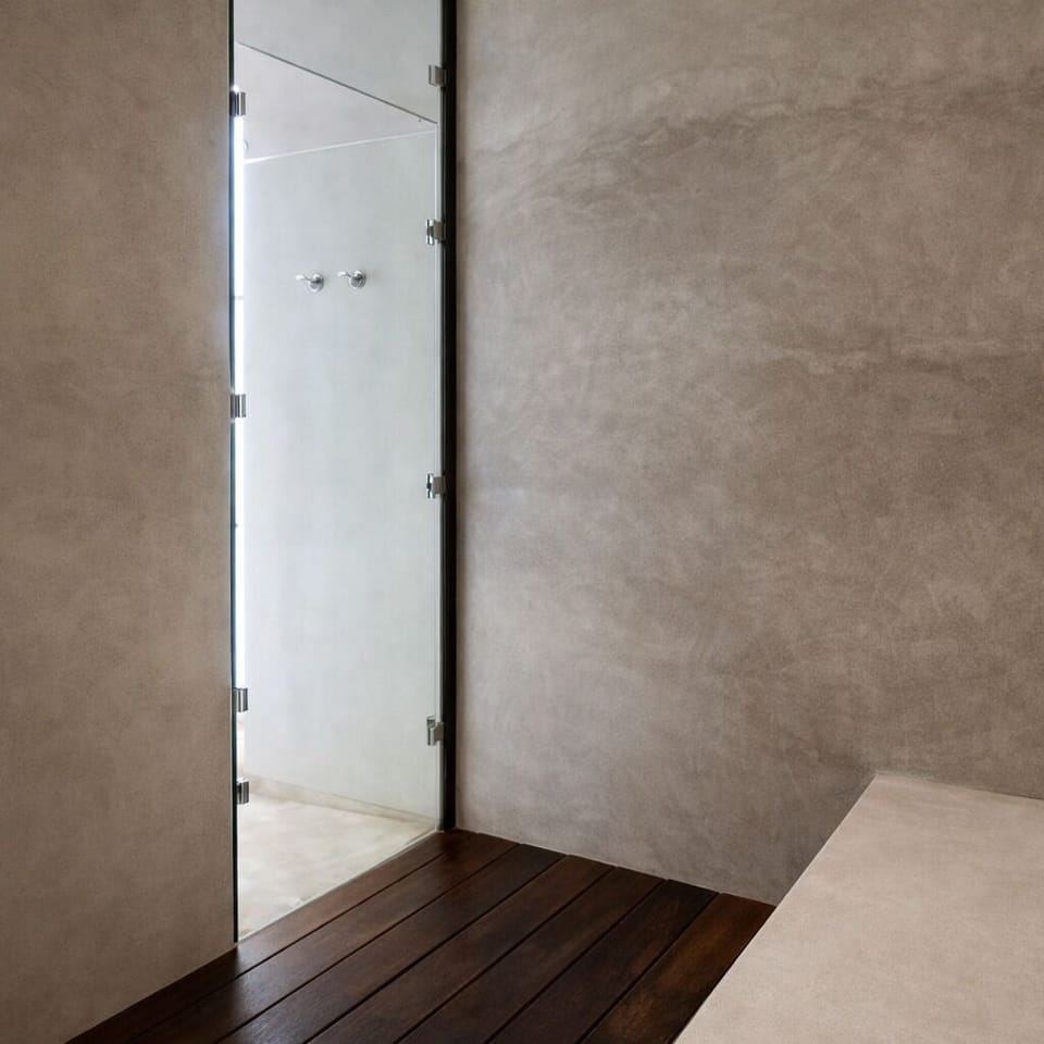 Sauna included