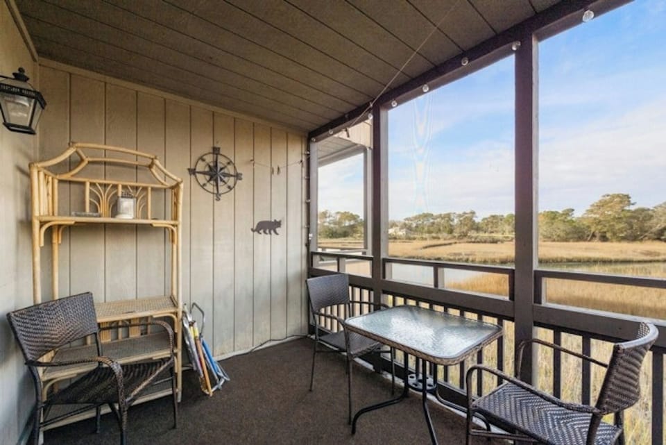 Have your morning coffee while enjoying the lovely marsh views.