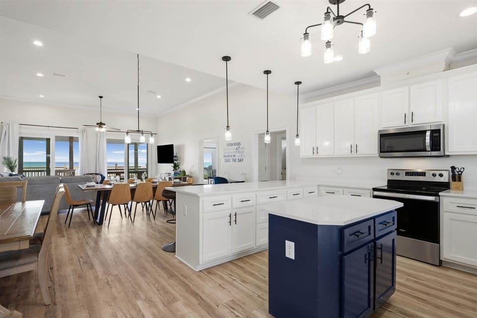 Seas the Day Fully Equipped Kitchen