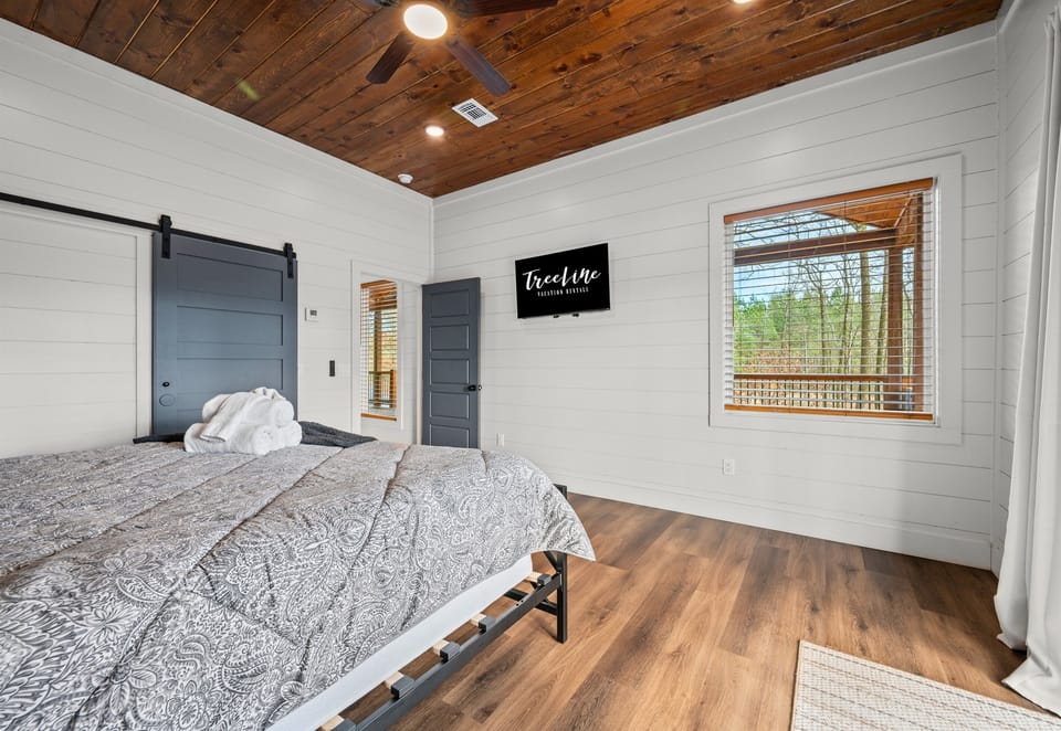 Sprawling and simple in the best way, this bedroom layout gives you space to relax without feeling crowded.