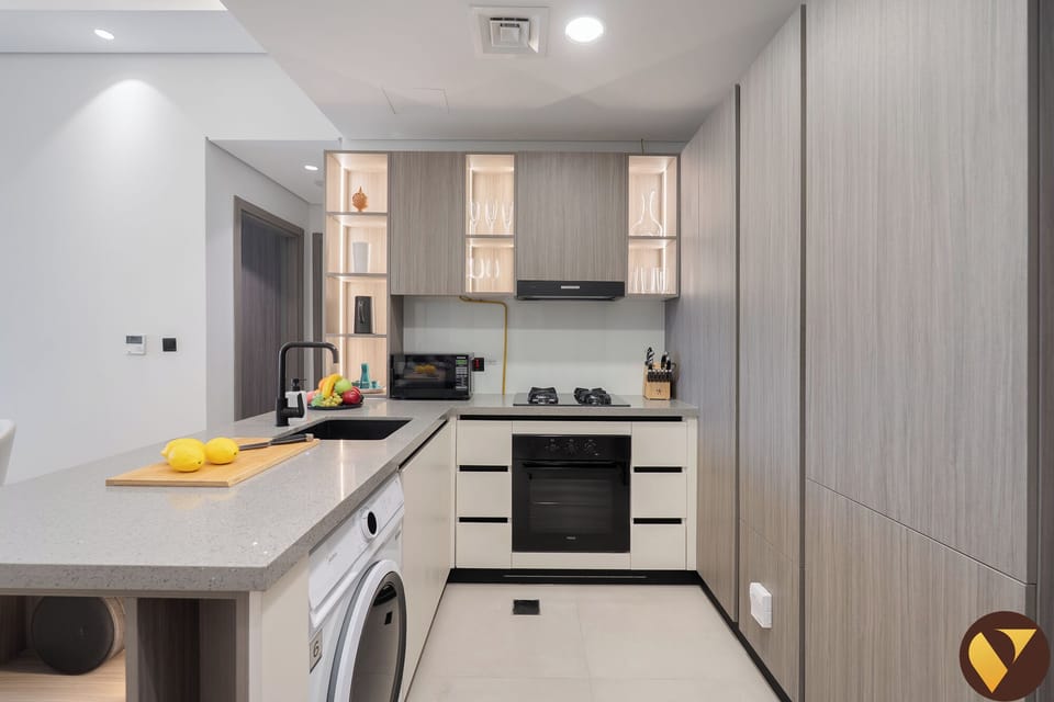 Luxury Apartment, Balcony, City View | Private kitchen | Full-size fridge, microwave, oven, stovetop