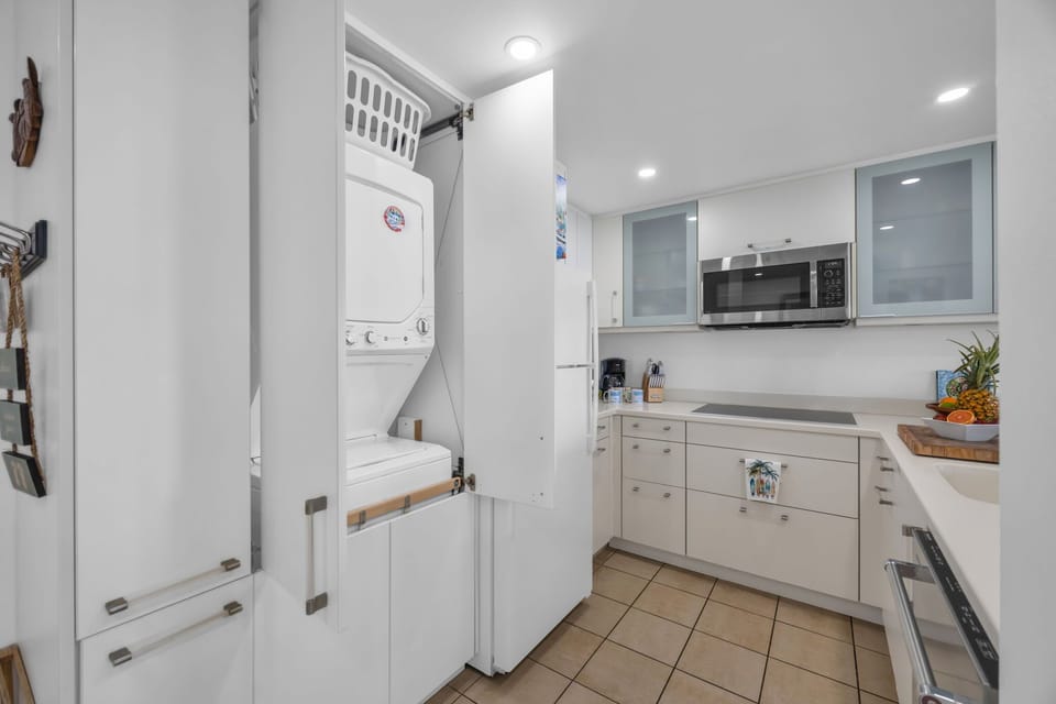 In-home Washer/Dryer with Free & Gentle Laundry Pods