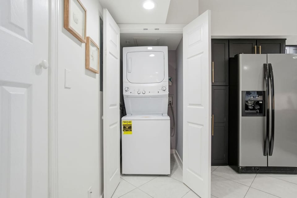 Condo, Multiple Beds (SeaSpray East 224-Gulf Front) | Interior