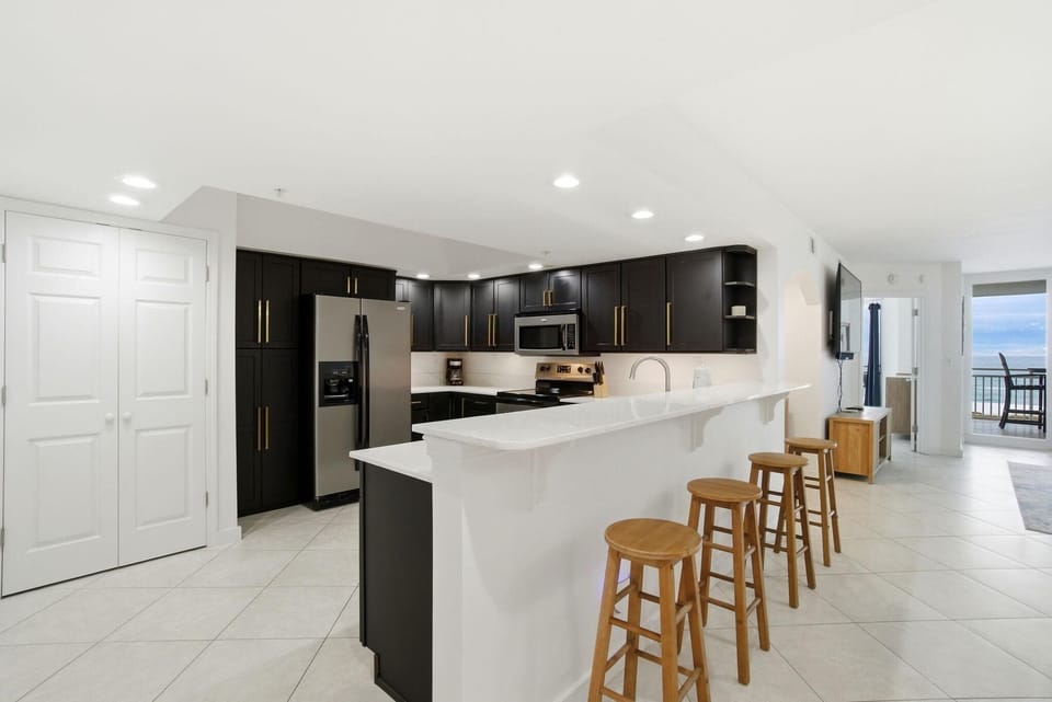 Condo, Multiple Beds (SeaSpray East 224-Gulf Front) | Private kitchen