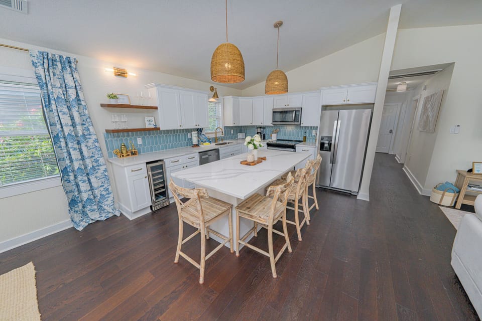 KDN9607: Little Pearl | Kitchen