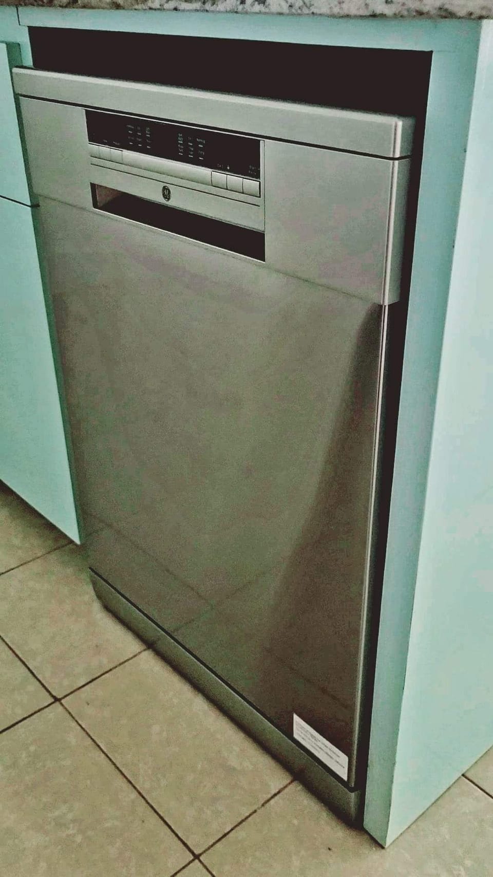 Dishwasher 